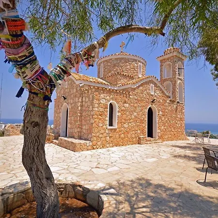 호텔 Constantinos The Great 5*