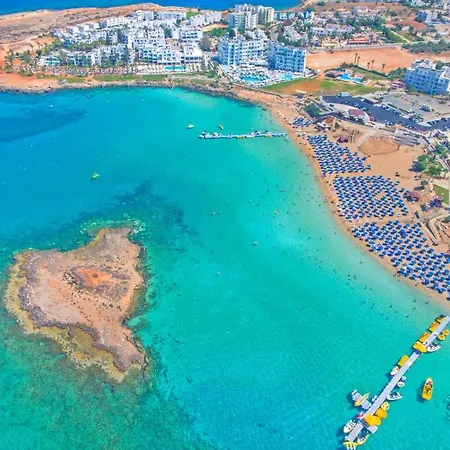 호텔 Constantinos The Great 5*