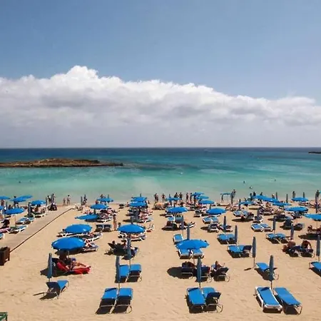 Constantinos The Great Ξενοδοχείο 5*
