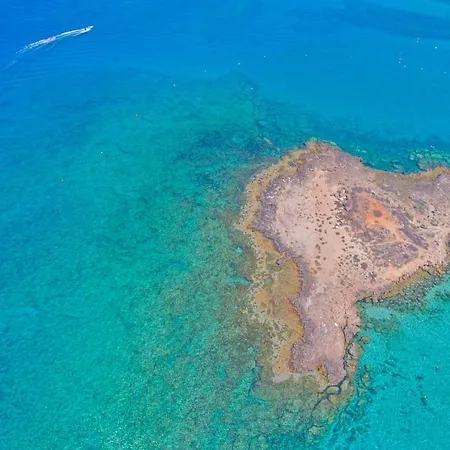 Ξενοδοχείο Constantinos The Great Πρωταράς